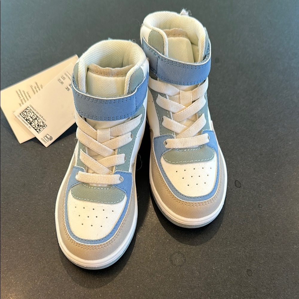 Boys NWT H&M Blue, Green, White & Tan High-Top Sneakers